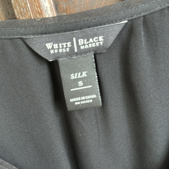 NWOT White House Black Market silk black dirt size S. - Picture 3 of 7